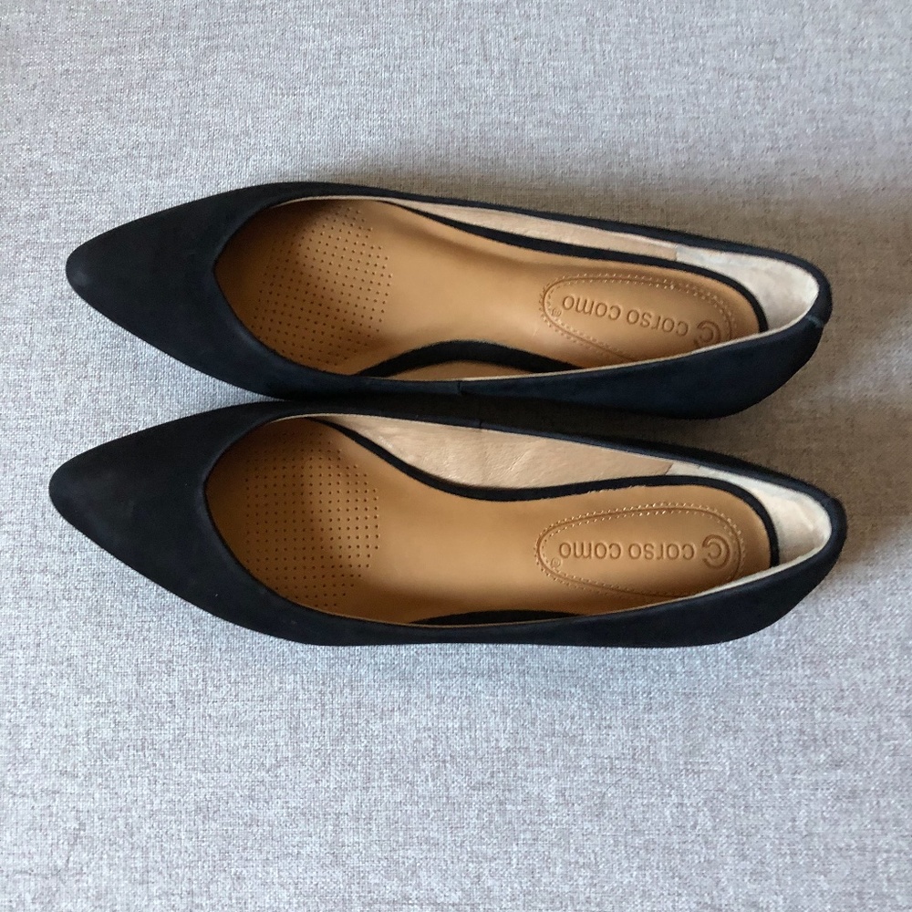 Corso Como size 5 flat shoes new without box